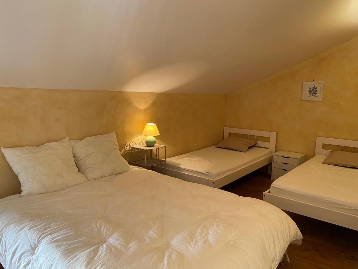 Le Clos Des Figuiers - 3 Gites De Caractere Duravel Kültér fotó